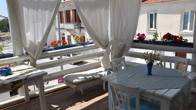 Terrasse Otel Alaçatı